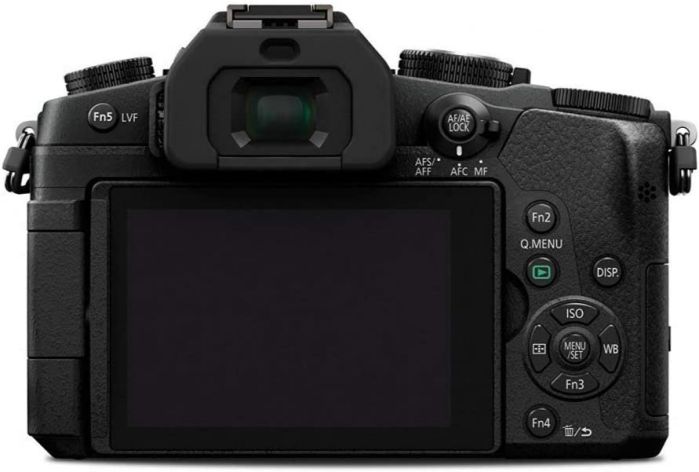 Nikon D780 Backside